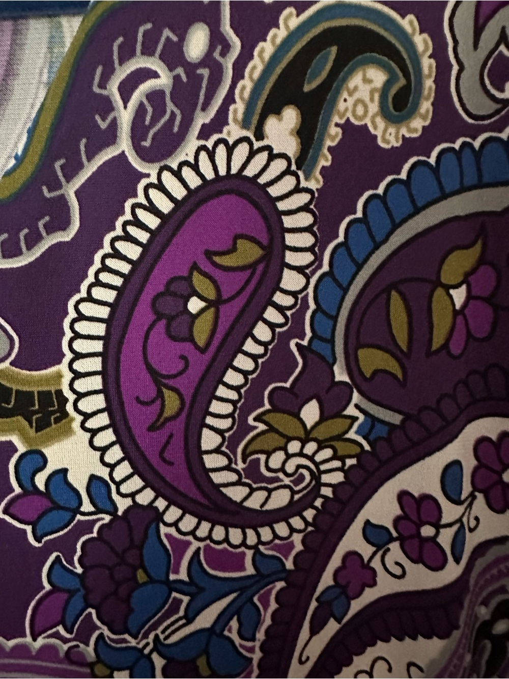 Susan Graver Purple Paisley V-Neck Women's Top - Picture 3 of 5